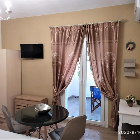 Апартаменты Naxos Seaside Retreat - Akti Sandy Escape